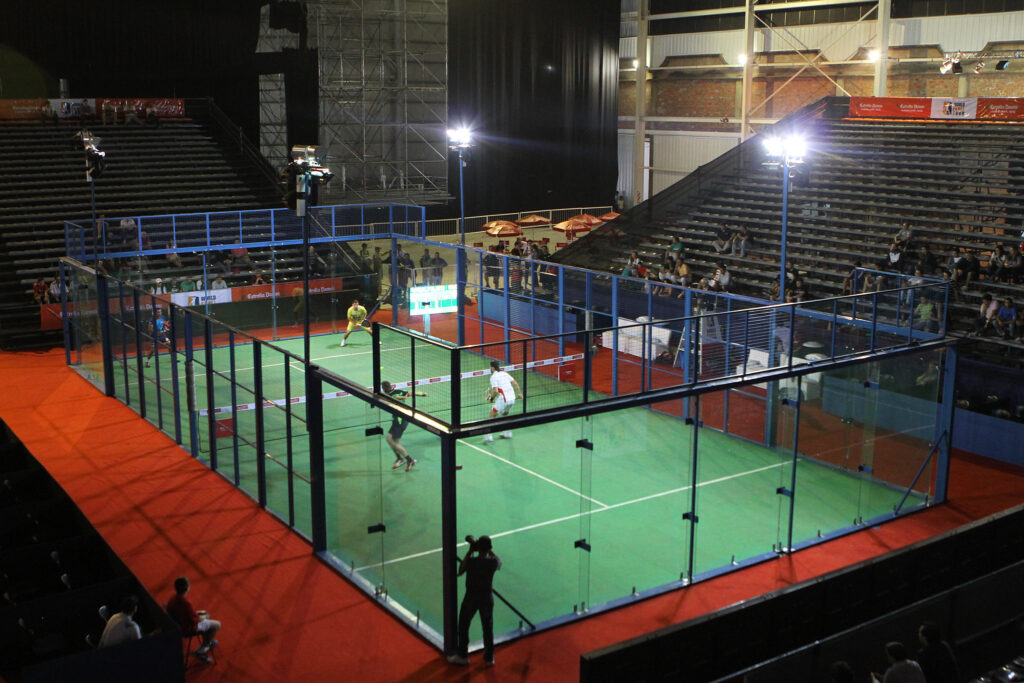 Padel in Buenos Aires.