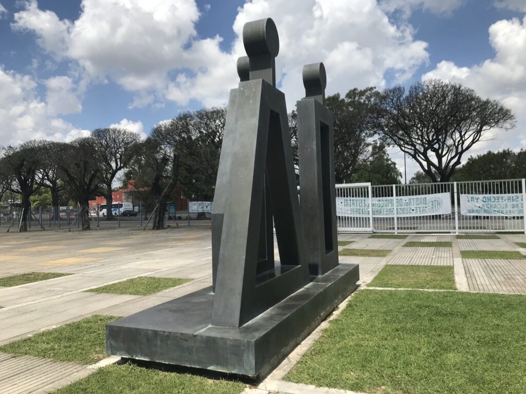 Parque de la Memoria, Costanera Norte.