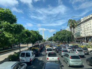 Simple and Useful Tips for Driving in Buenos Aires